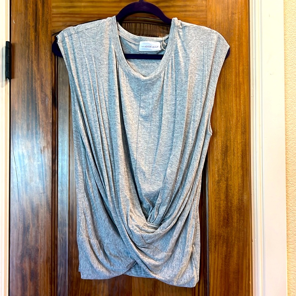 Women’s sleeveless top